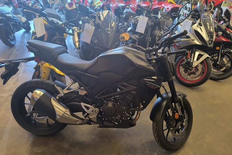 cb300